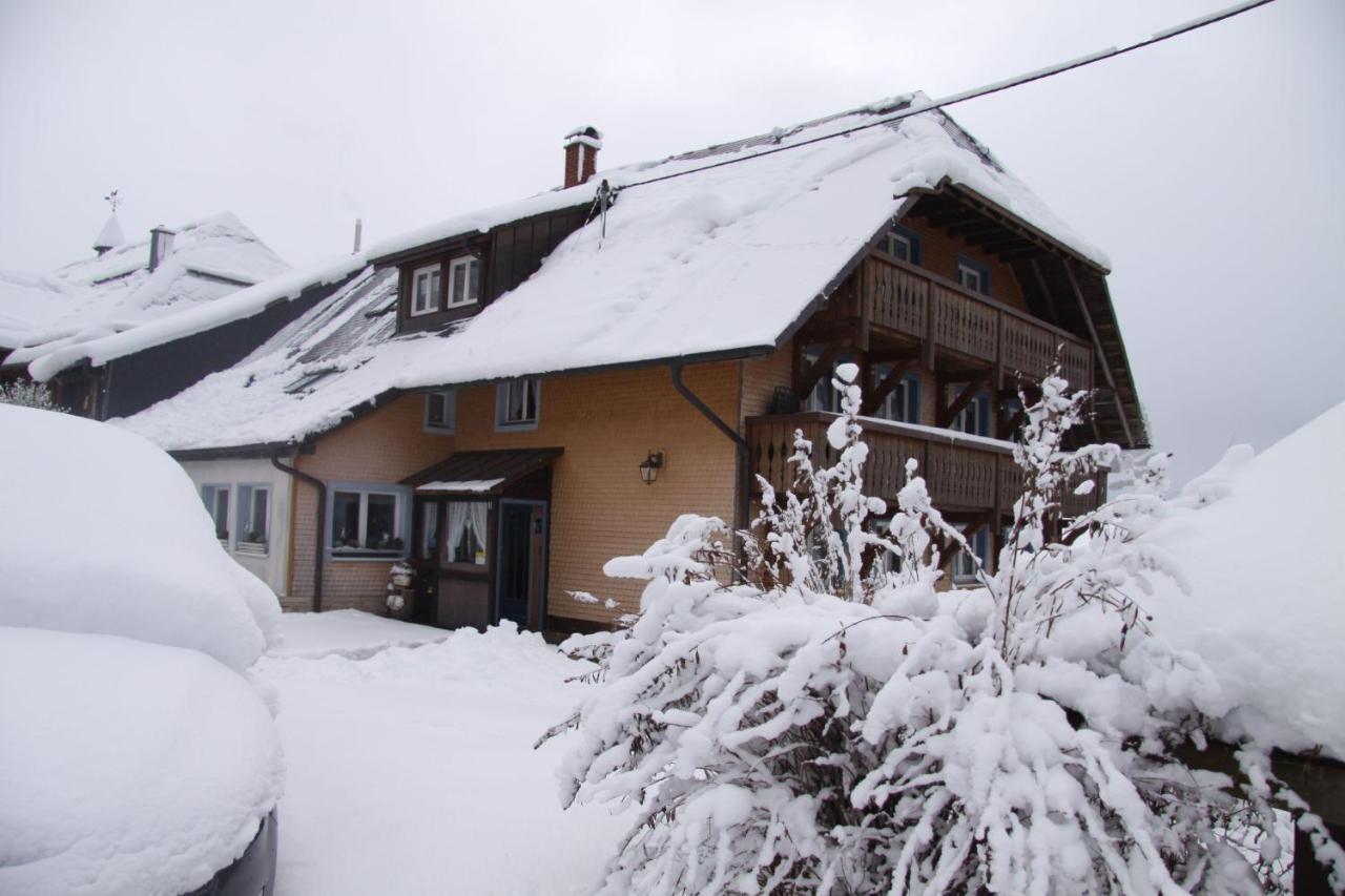 Alter-Kaiserhof Бернау-ім-Шварцвальд Екстер'єр фото