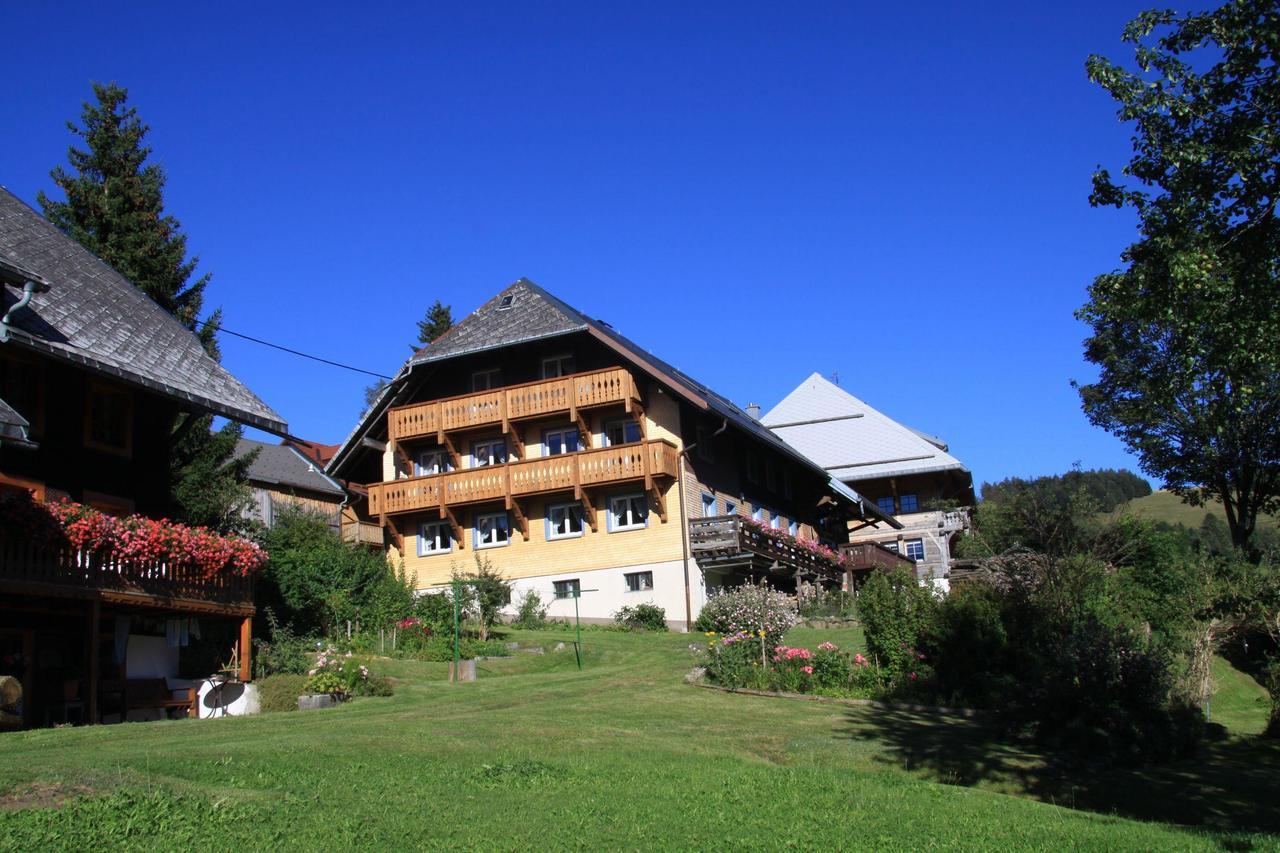 Alter-Kaiserhof Бернау-ім-Шварцвальд Екстер'єр фото